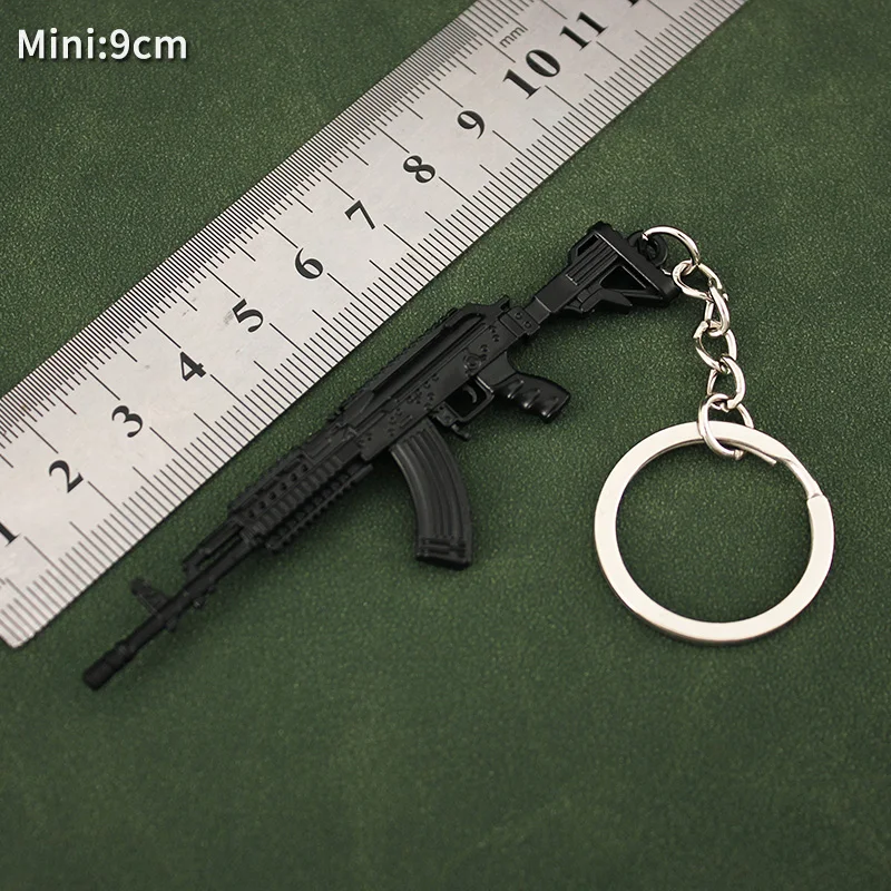 PUBG Gun Keychain Metal Mini M762 Weapon Model CS GO M1896 P911 M416 98K M24 Alloy Key Chain Fans Collectible Jewelry Wholesale