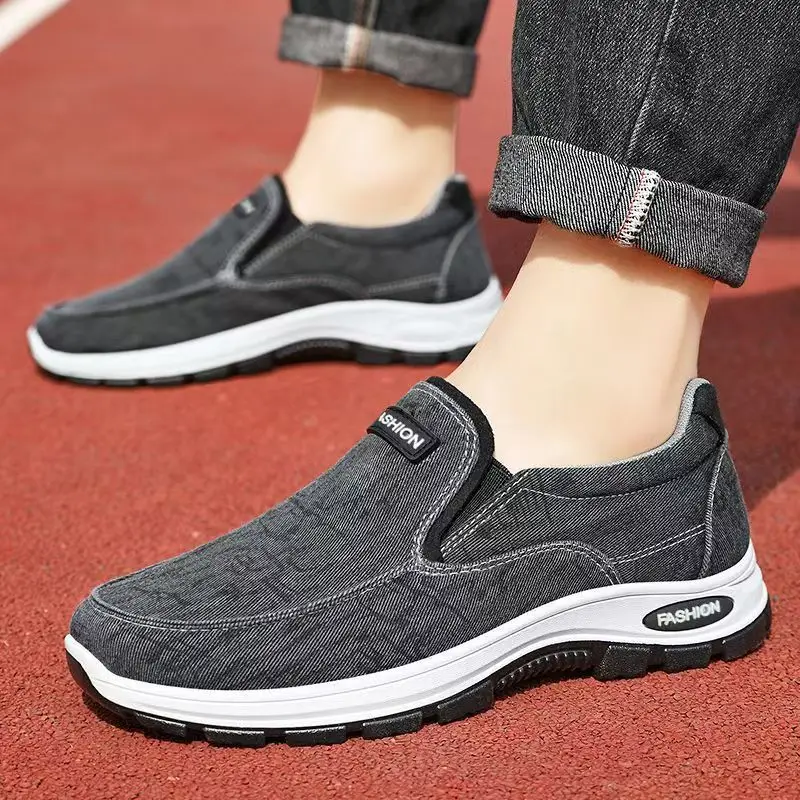 

Men Thick Sole Canvas Casual shoes Spring Autumn New Round Toe Slip On Breathable Anti Odor Work Shoes Elderly Walking Shoes