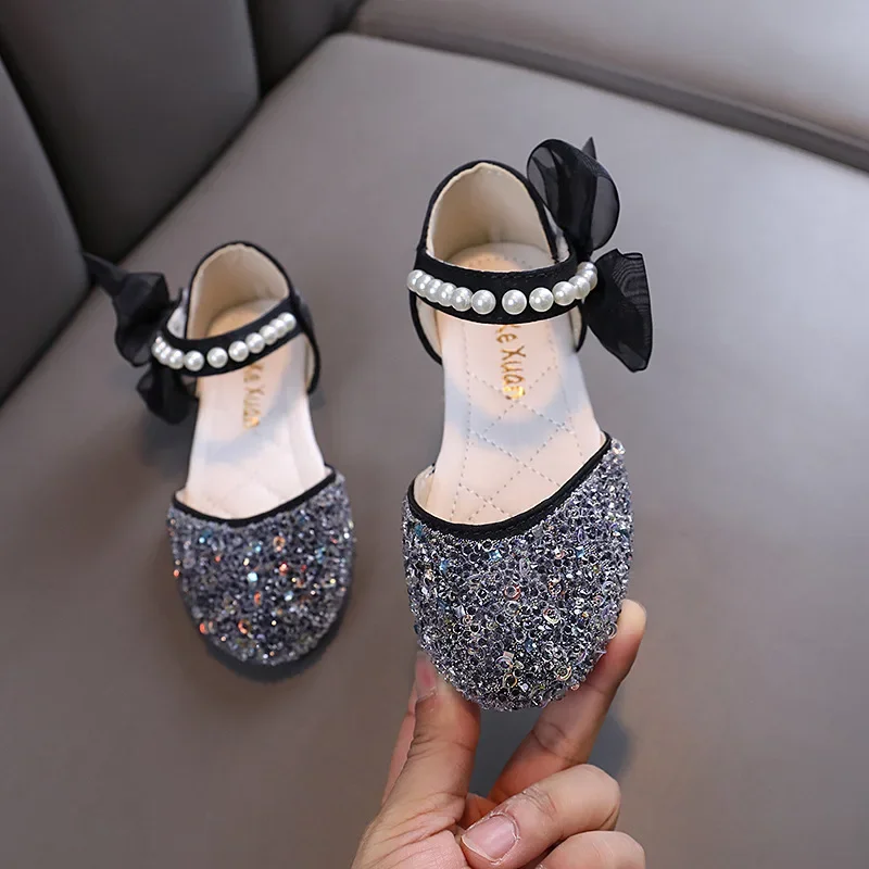 

2024 Kids Sandal Summer Lace Bowtie Elegant Pearl Princess Shoes for Girls Fashion Sweet Children Dress Flat Sandals for Wedding