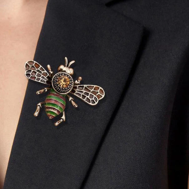 Zircon diamond studded pearl brooch cartoon cute bee brooch alloy drip oil women\'s pin accessories wholesale