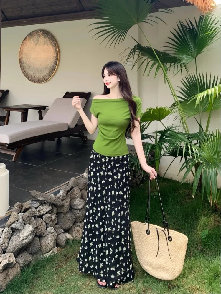 

plus Size Green One Shoulder Short Sleeve T-Shirt Women's Summer Design Slimming Waist High Waist Midi Skirt Set