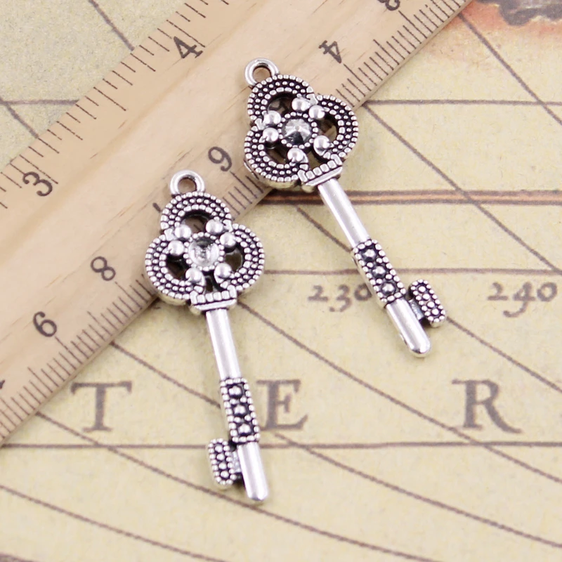 Vintage Fashion Finds - 10pcs Liontin Kunci Harta Karun Tengkorak