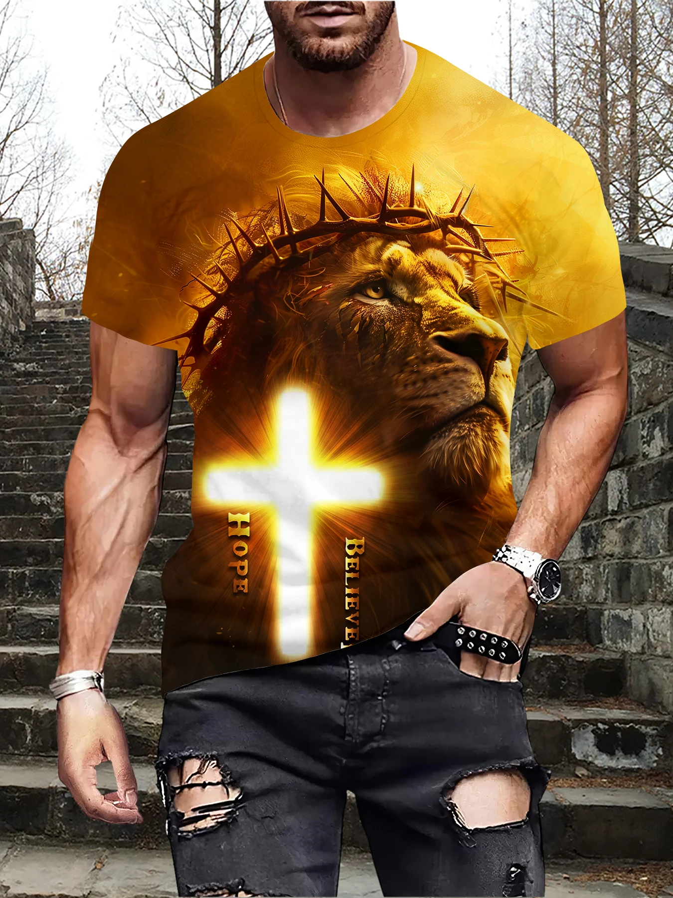 3D Digital Lion With Thorns Looking Up And Cross Print T-shirt, Crew Neck And Short Sleeve Tee, Novel And Cool Top For Summer