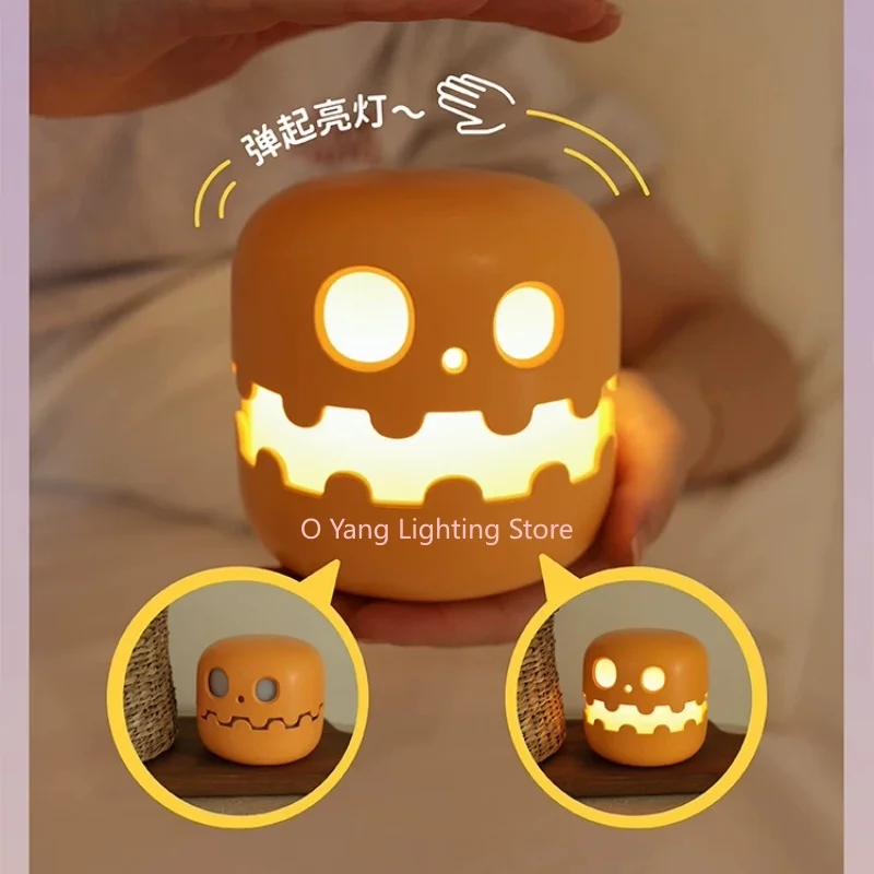 New Designer's Smiling Pumpkin Night Light, Funny and Creative, Student Birthday Gift, USB Charging Model, 30 Minute Brightness