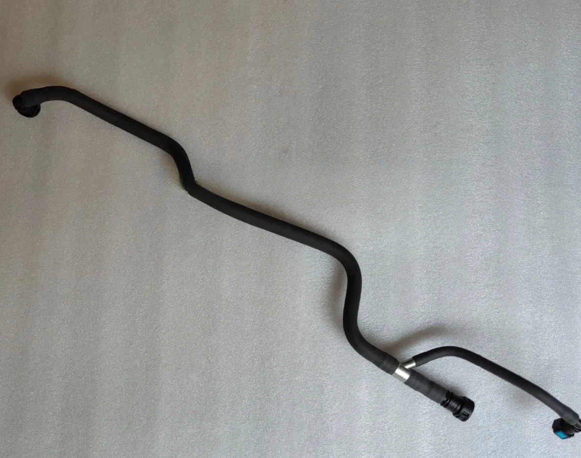 

QSL9 QSC8.3 Engineering Machinery Parts Engine Fuel Delivery Pipe 5343893