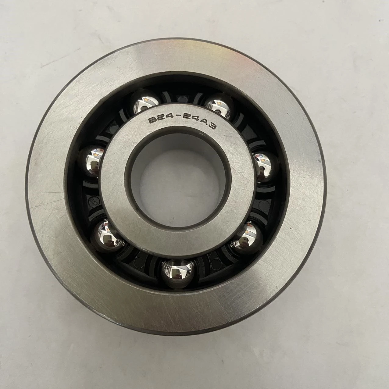 B24-24A3 Deep Groov…