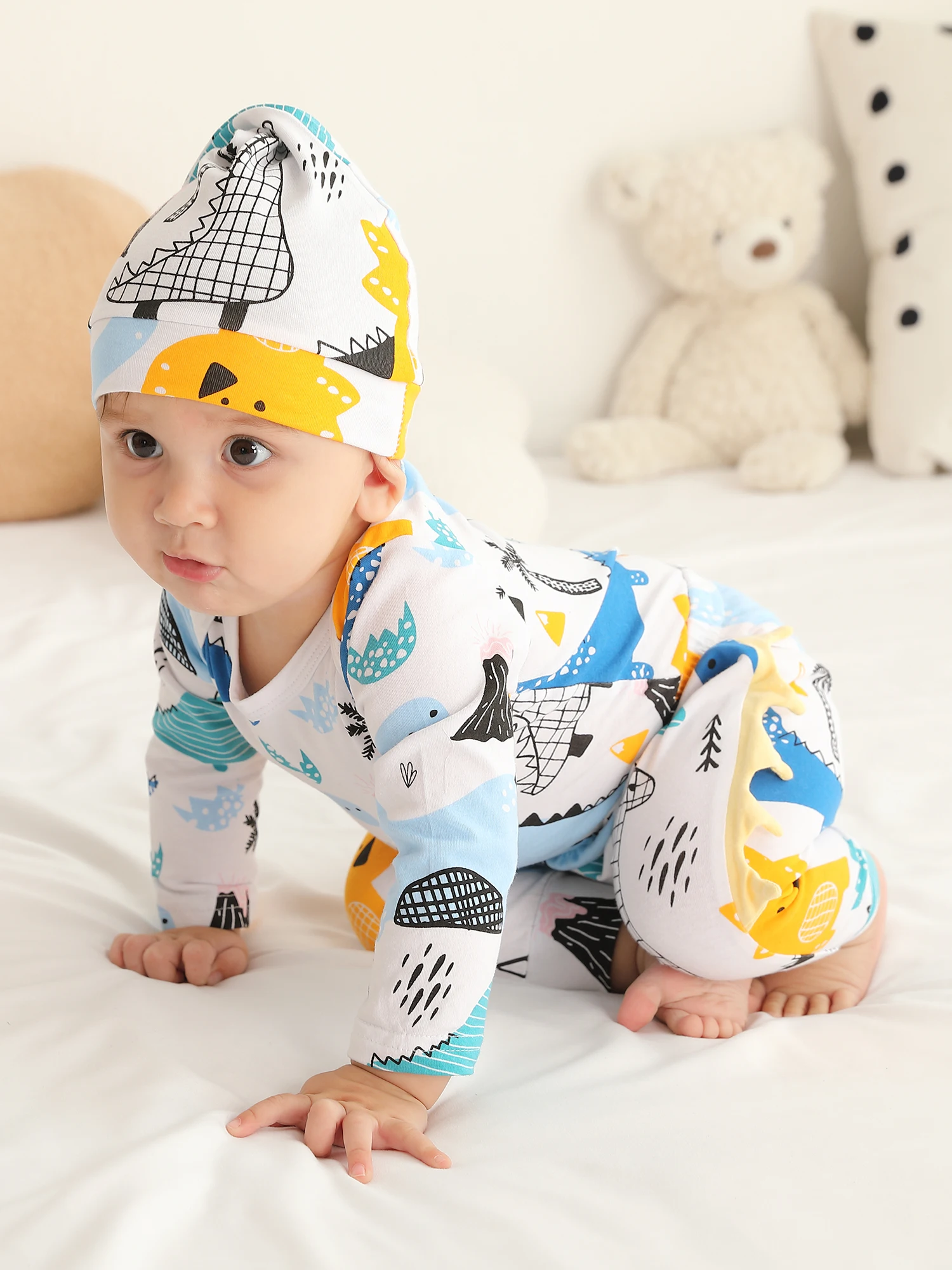 Spring Autumn infant Baby Boys Clothes Set New Printed Thin Cotton Long Sleeve Bodysuit Top + Pants + Hat Newborn Outfits