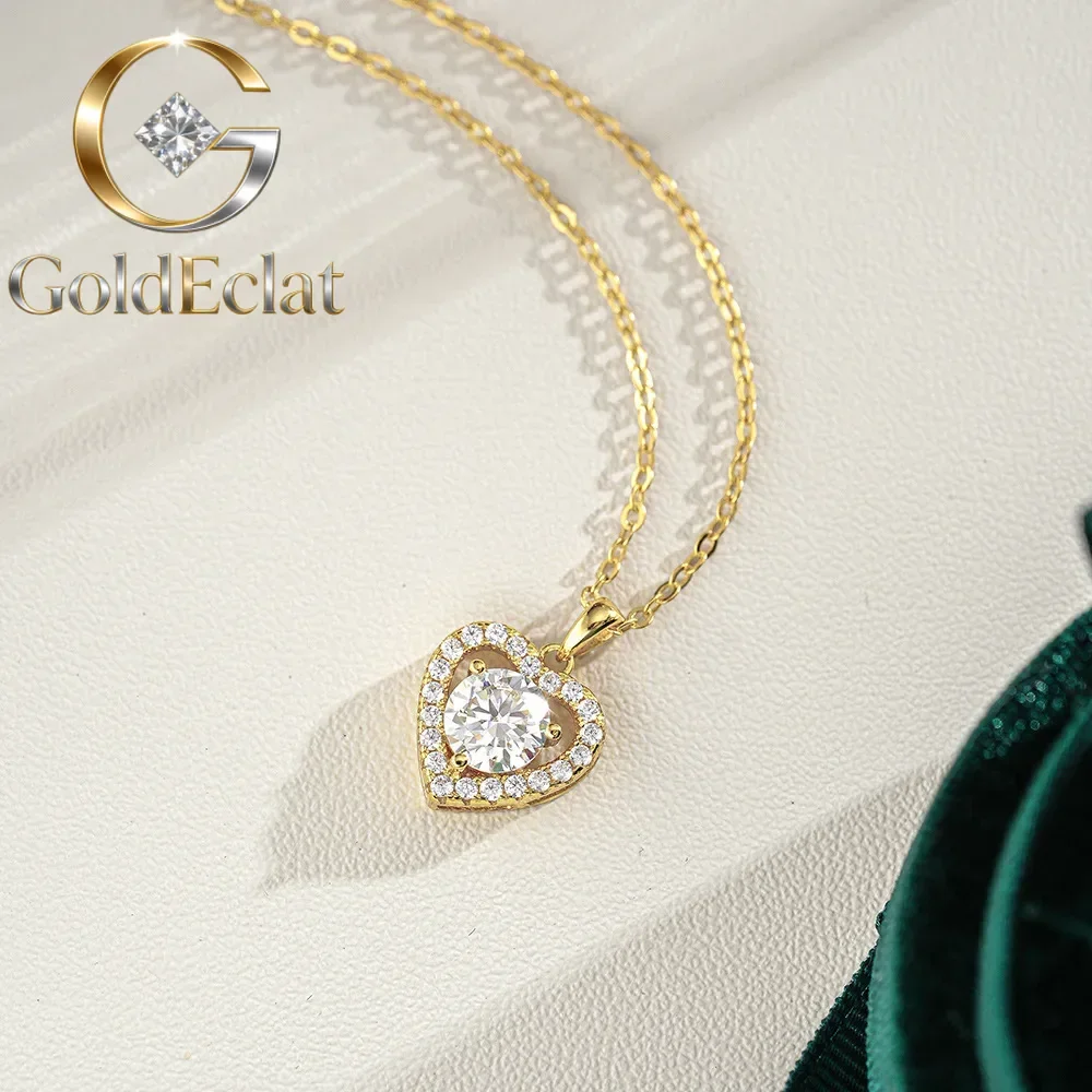 

GoldEclat Luxury 100% Real 18k Gold Women's Heart-shaped Love Pendant Clavicle Chain Moissanite Necklace