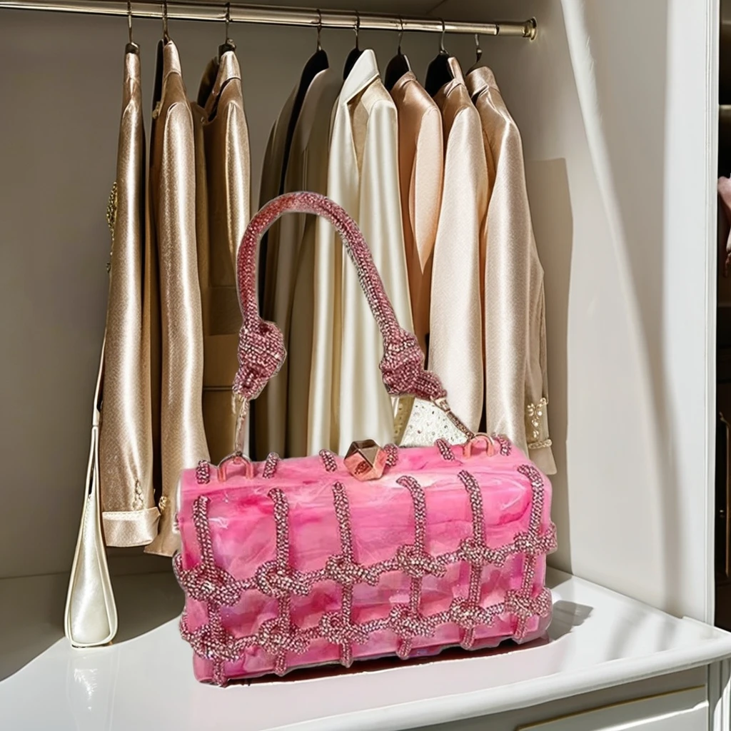 

2025 Luxury Designer Women's Clutch Bag Rhinestone Decorated Flap Evening Shoulder Wallet Purses PVC Lined for Parties