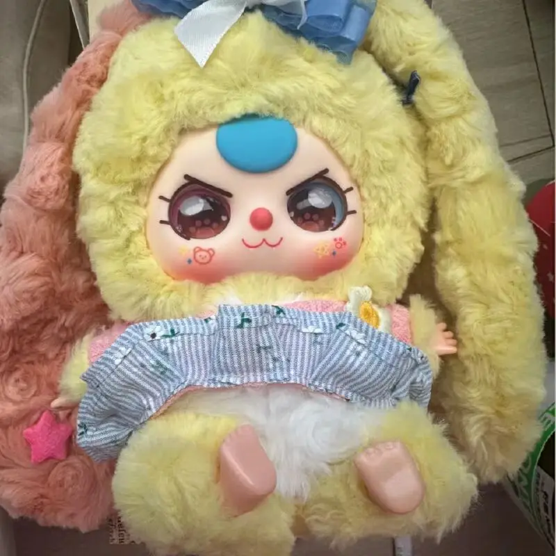 

Новая оригинальная детская три кролика-лилии, город V4, глухая коробка, загадочное украшение для рабочего стола, изысканная кукла, кулон, игрушка в подарок на складе