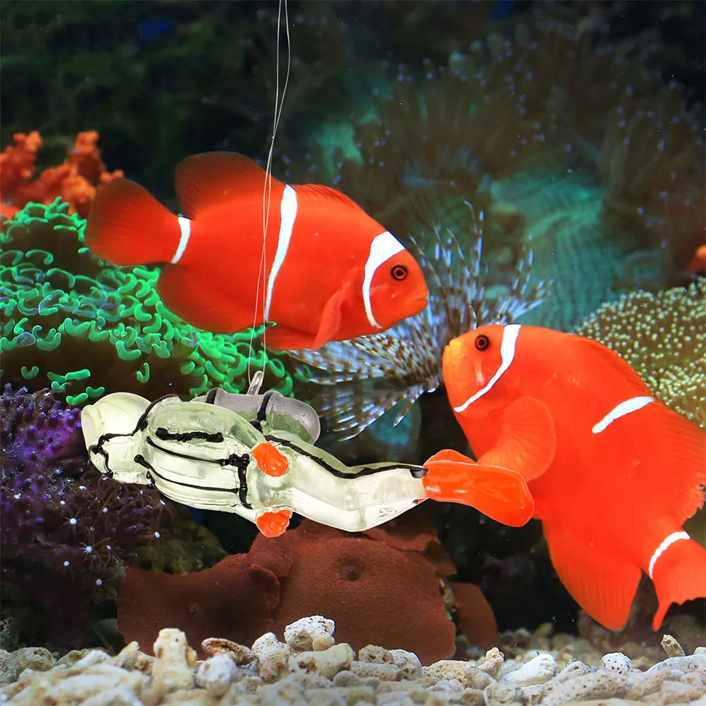 

2Pcs Night Glow Diver Decor Floating Aquarium Ornaments Resin Underwater Adventure Setup for Fish Tank Luminous Submersible