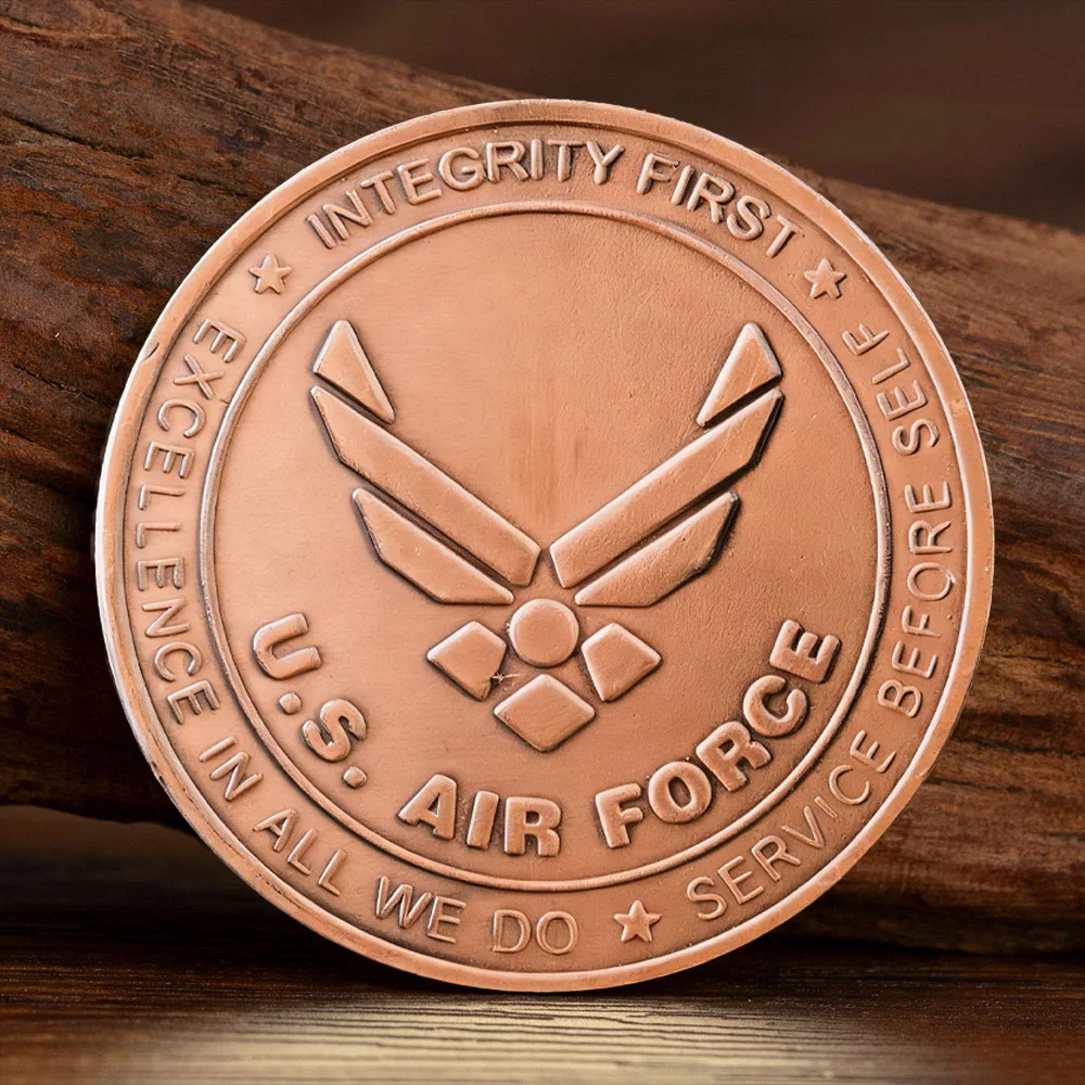 Antique Red Copper Plated Collectible Coin Featuring The Emblem of The American Eagle Head F-16 Fighter Jet Souvenir Coin