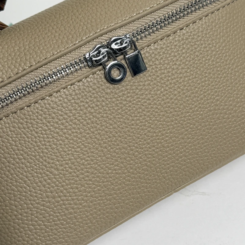 Luxuriöse Handtasche aus Kunstleder mit Kieselstein-Optik für Damen, Umhängetasche mit Henkel und Pferdeanhänger, Retro-Reise-Kosmetiktasche, Schultertasche – Detail 7