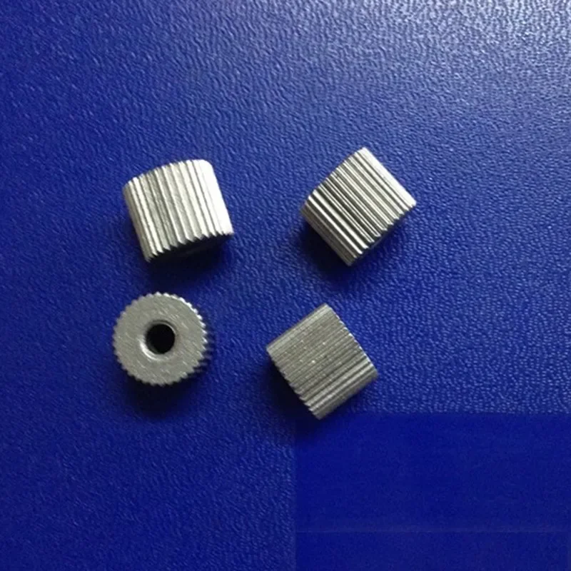 Precision Iron Base Bearing Inner Diameter 4mm Outer Diameter 12mm Lenght 10mm Screw Thread Bearing Shaft Sleeve Iron Sleeve