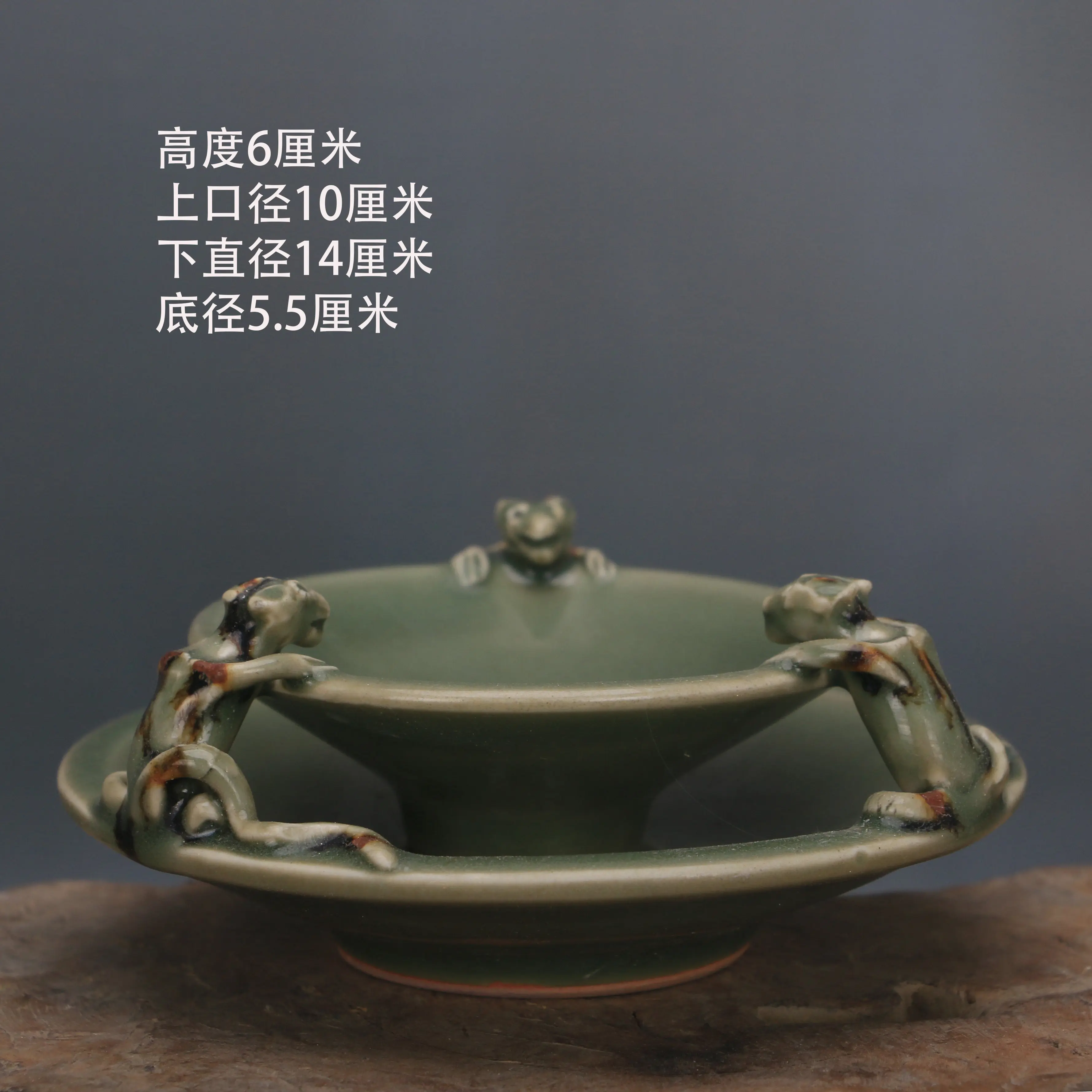 Song Longquan Celadon Double Layer Oil Lamp with Mouse Figure Vintage Chinese Ceramic Home Decor Collectible