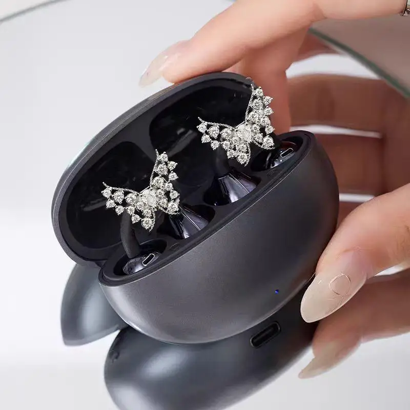 Butterfly Crystal Earbud Clip 1PCS Detachable Shiny Earphone Decor Jewelry Clear Crystal Accessory for Wedding Guest Wear