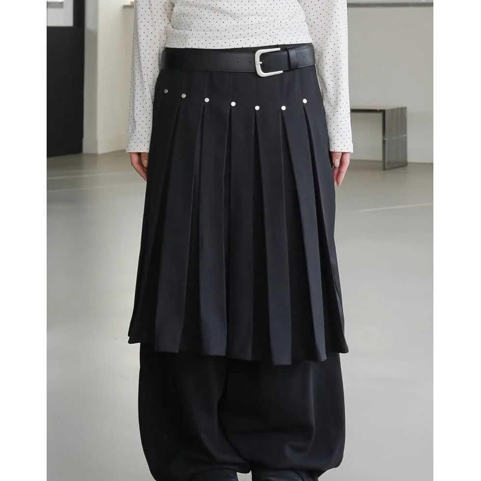 

Юбка миди А-силуэта с металлическими заклепками и плиссировкой, высокая талия, повседневная, из полиэстера, с боковой молнией, коллекция Весна-Лето 2026