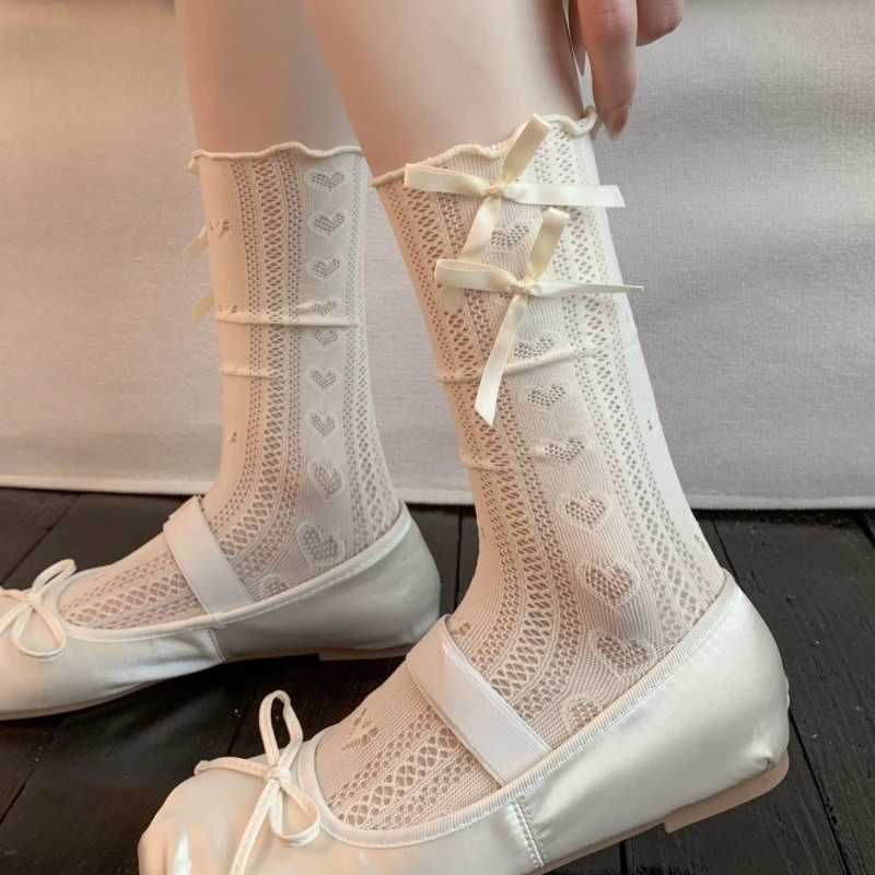 Ballet style white lace socks women's medium tube summer thin stacking socks miu long tube milk white with Mary Jane shoes