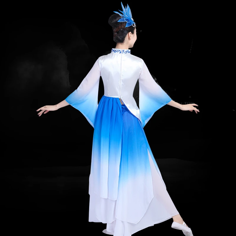 Chinese wind umbrella dance blue and white porcelain dance clothing Classical dance costumes new adult