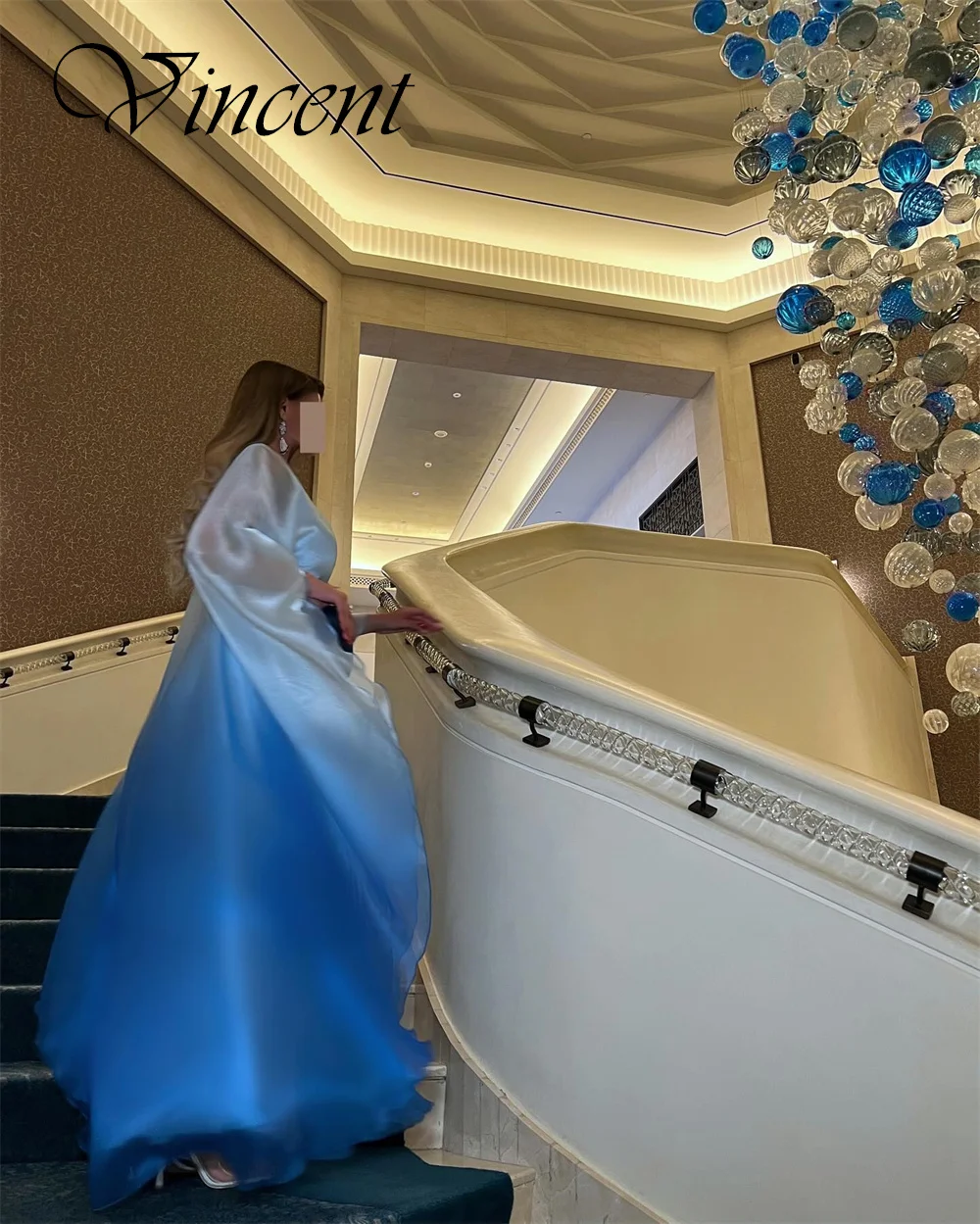 Personalizado requintado azul chiffon vestido de noite temperamento vestido de baile o pescoço mangas compridas ruched capela trem vestido de festa