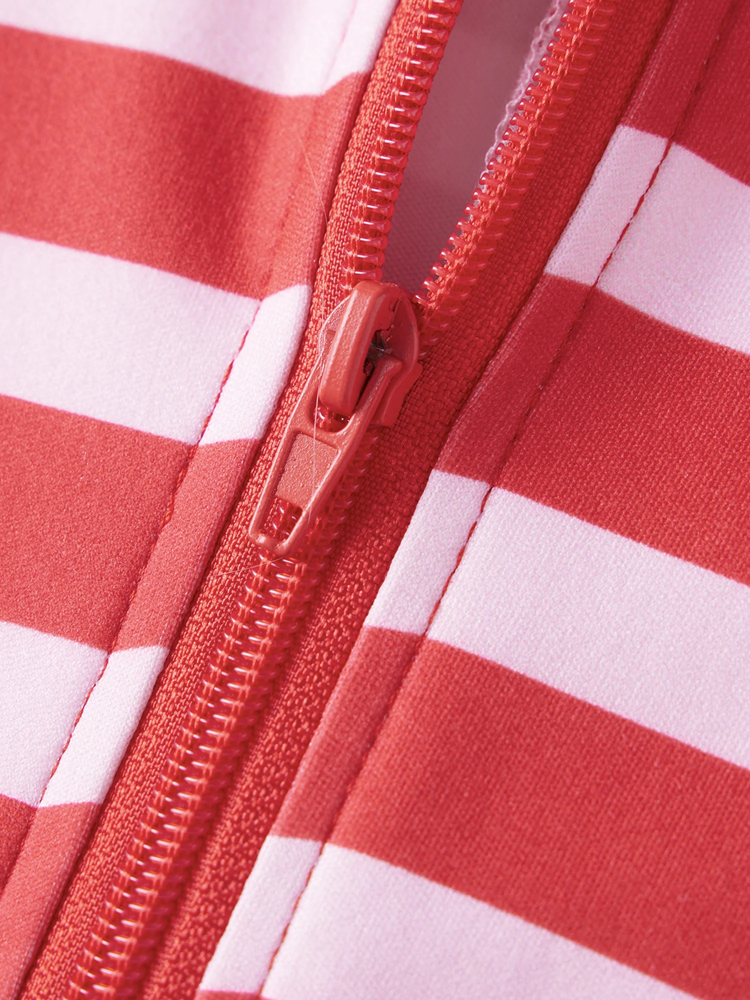 

Women s Cozy Striped Hooded Jumpsuit Pajama Set with Long Sleeves Stylish Fit Loungewear for a Comfortable Night s Sleep