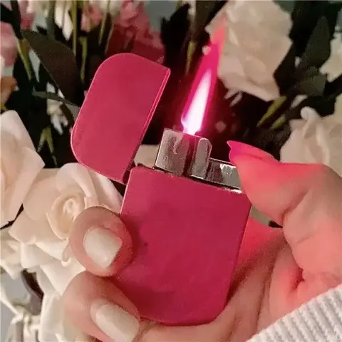 Hello Kt Lighter Anime Peripheral Cartoon Prints Cute Windproof Inflatable Lighter Good-Looking Body Cool Flames Girl's Gift