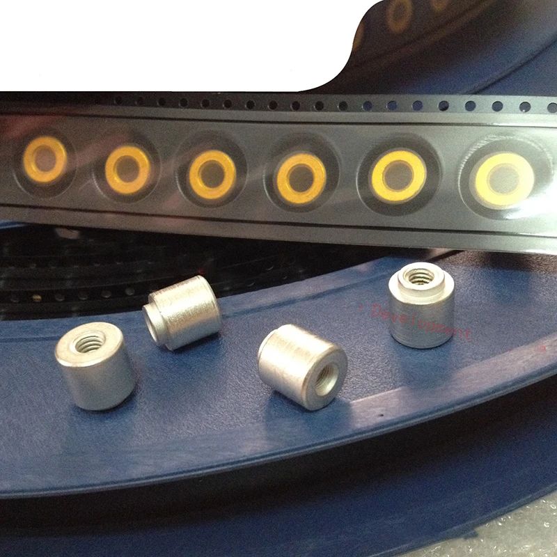 

100pcs SMTSO-M3-2ET patch stud SMTSO3020CTS welding nut column copper tin plating