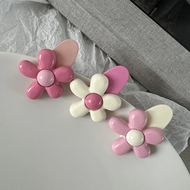 Korean version of fashion cute pink niche flower hairpin bangs forehead broken hairpin hairpin jewelry hair accessories