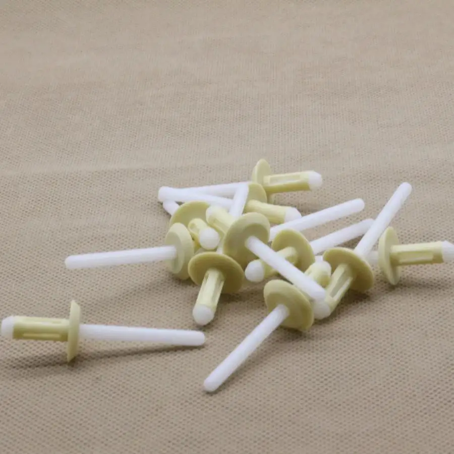 

10 Pieces Expansion Blind Rivet Retainers Nylon White Fit 1/4 Inch 6.35mm Hole For GM 14070914 Durable Automotive Fasteners