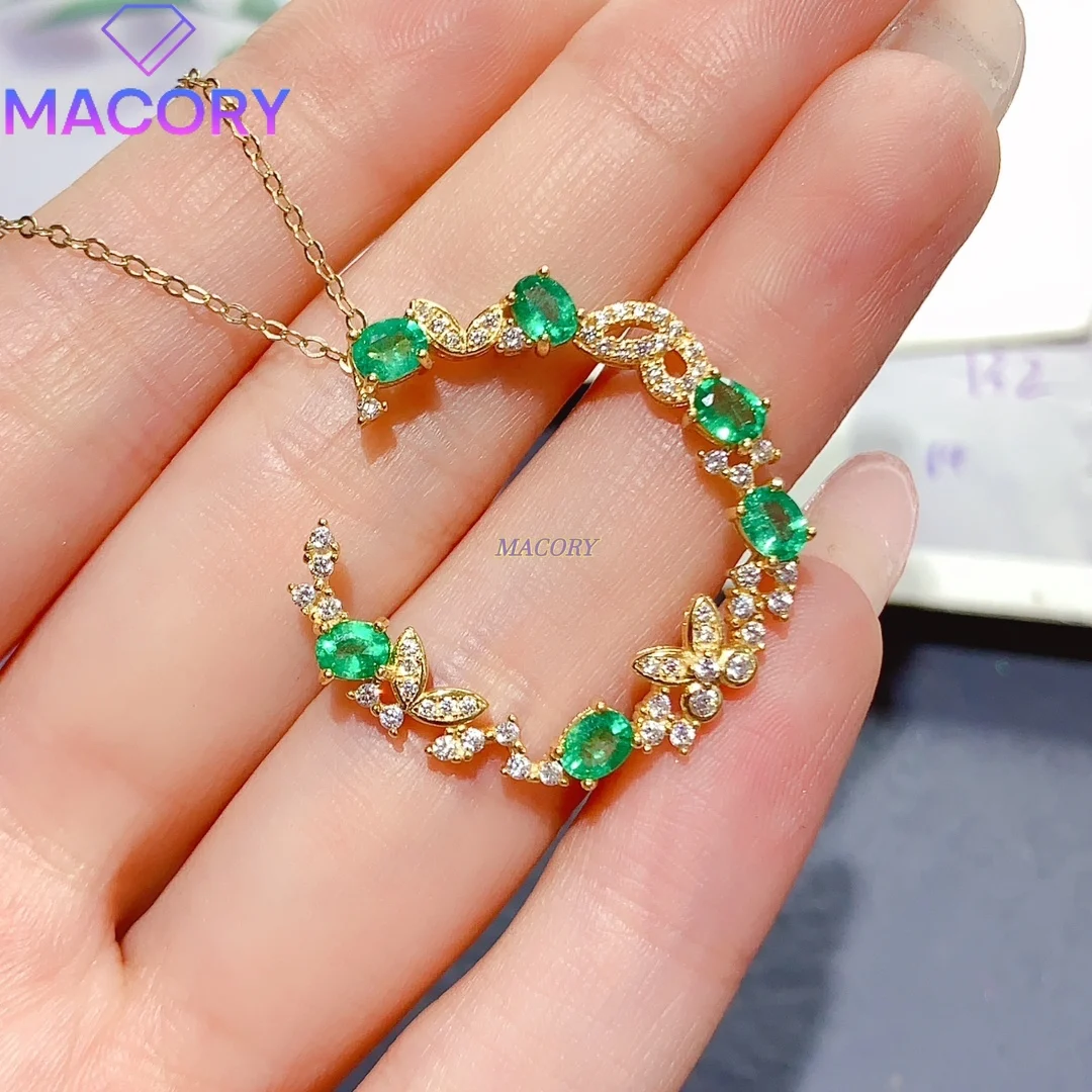 

S925 silver inlaid natural emerald pendant for women, new high-end atmospheric classic jewelry for Christmas and Valentine's Day