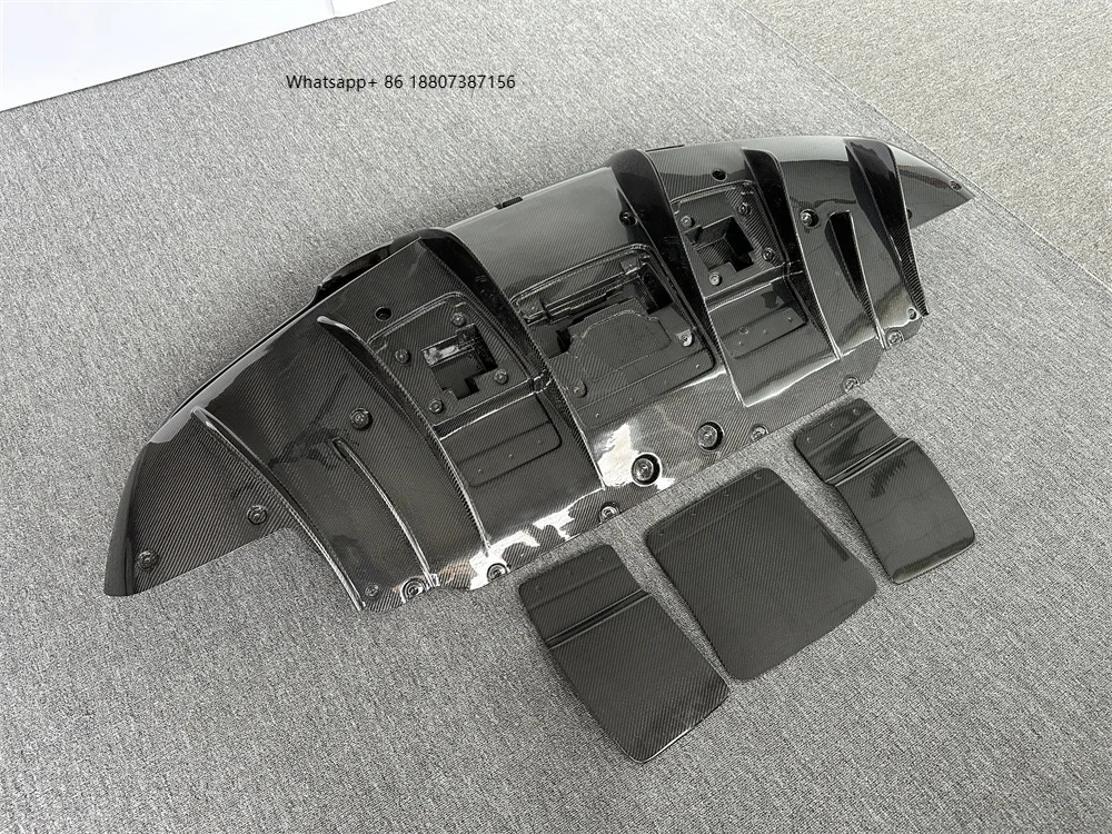 

New Arrival N Style Carbon Fiber Rear Bumper Diffuser for 2021 FORFerrari F8 Tributo Spider Rear Diffuser Rear Spoiler