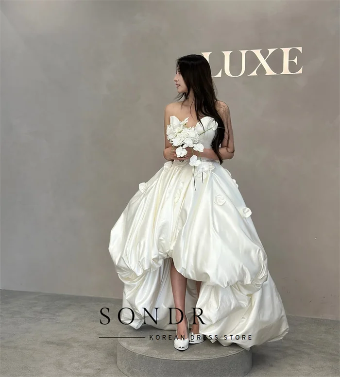 فساتين زفاف كورية منفوشة من Sondr Taffeta بدون حمالات، فستان زفاف على شكل حرف A، فساتين زفاف ذاتية مخصصة لالتقاط الصور #3