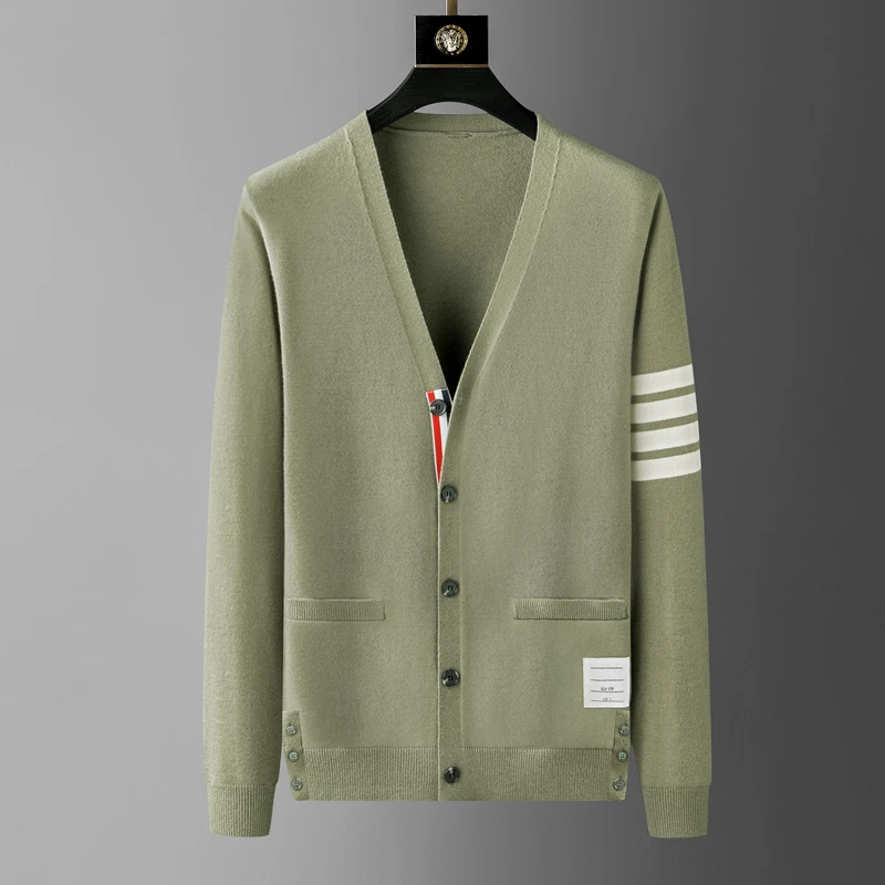 High end brand knitted cardigan men\'s spring and autumn new classic stripe trend Korean casual side slit V-neck sweater coat