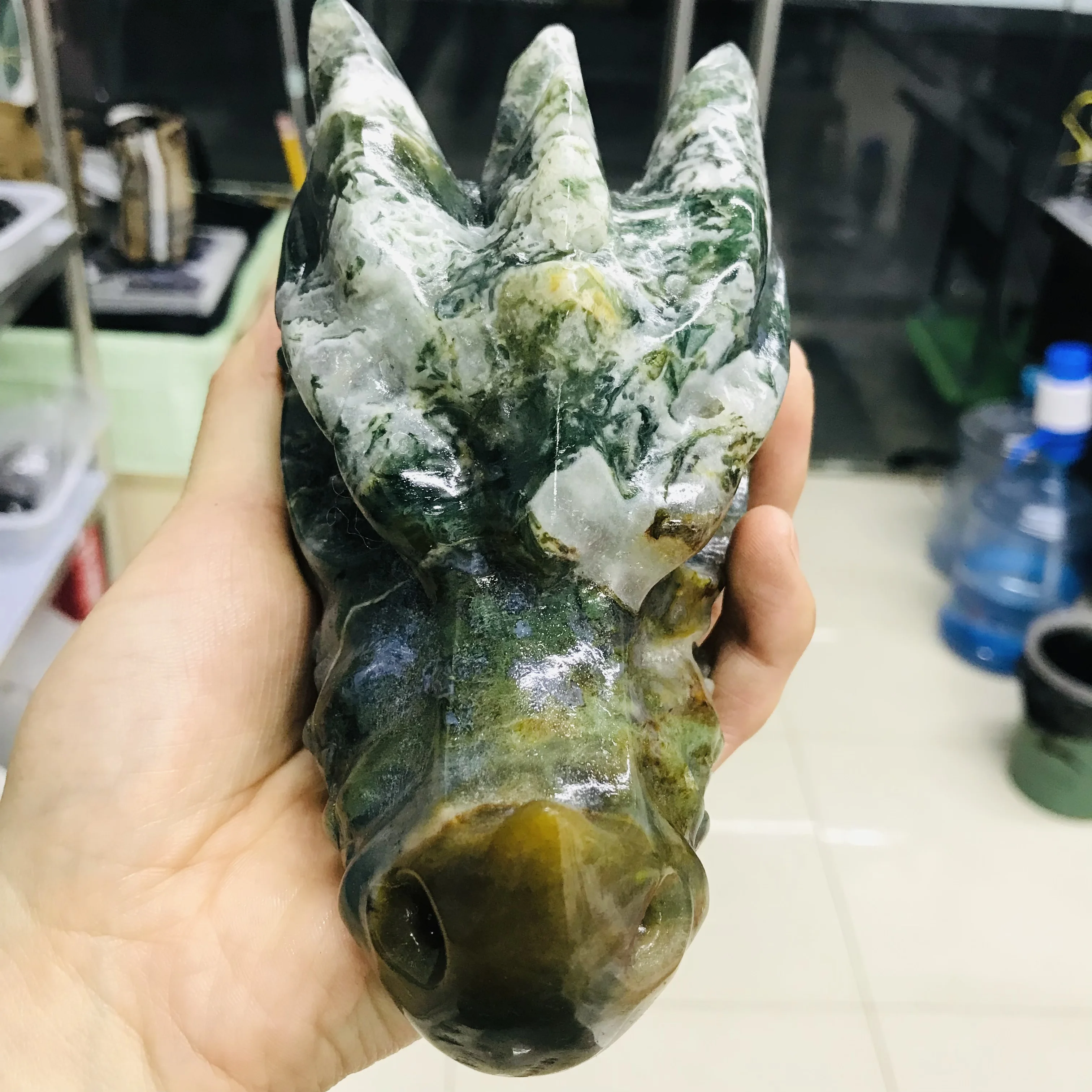 AGATE DRAGON HEAD, MOSS AGATE , CRYSTAL FAUCET WITH STRONG STRENGTH HEALING STONE, NATURAL STONES AND MINERALS QUARTZ STONE