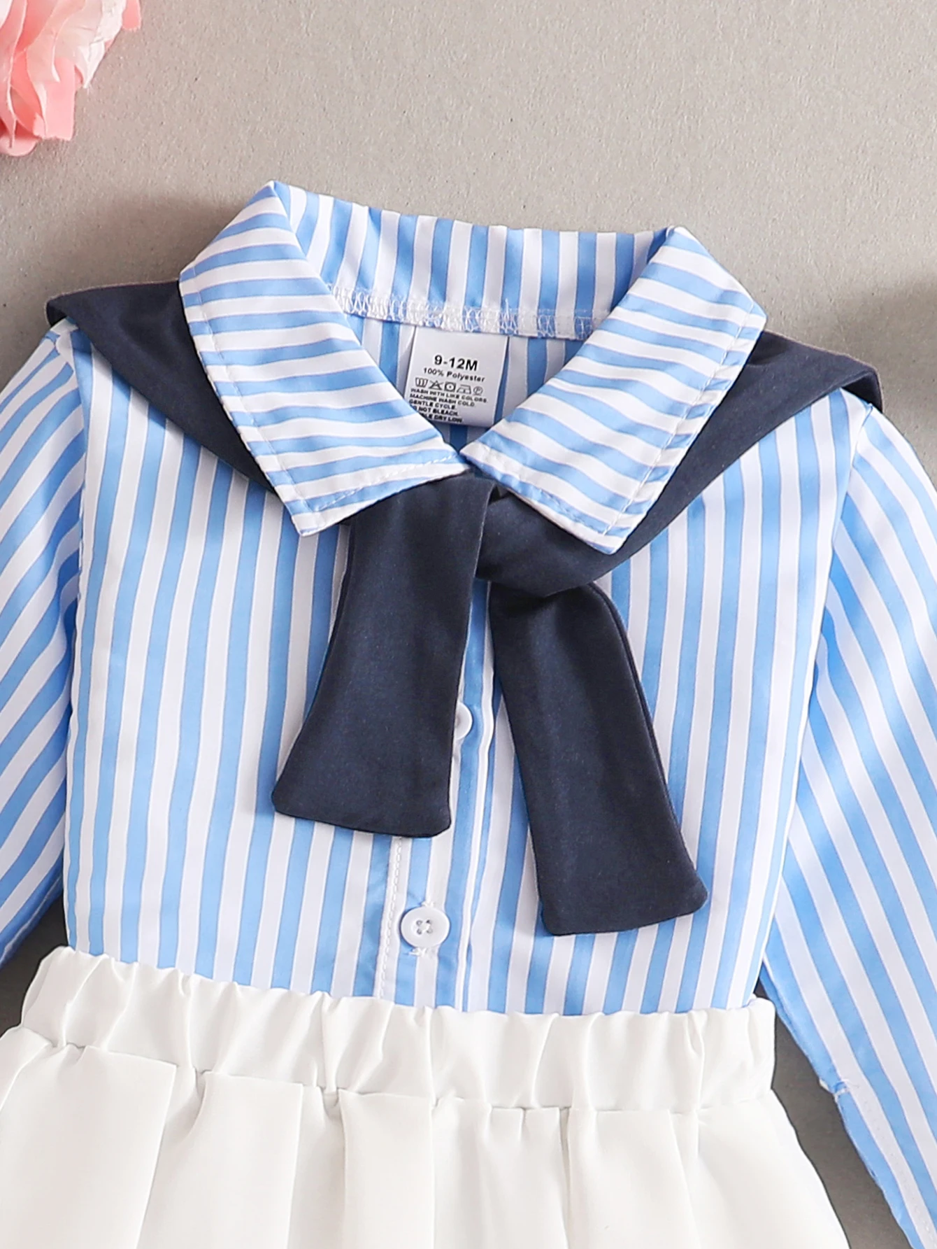 3-Piece Set for Baby Girls, Spring and Autumn Thin Skirt Suit, Baby Girl Button-Up Cardigan with Lapel, Blue and White Striped Long-Sleeve Shirt Top + Solid Color Pleated Skirt + Black Vest Decoration, Three-Piece Set for Girls, Cute and Elegant, Fashionable, Preppy Style, Sweet and Versatile Princess Skirt Set, Newborn First Birthday Gift, Comfortable and Soft, Suitable for 0-1-2-3 Years Old, 6-9 Months, Suitable for Outdoor, Casual, Party, Festival Gift 3