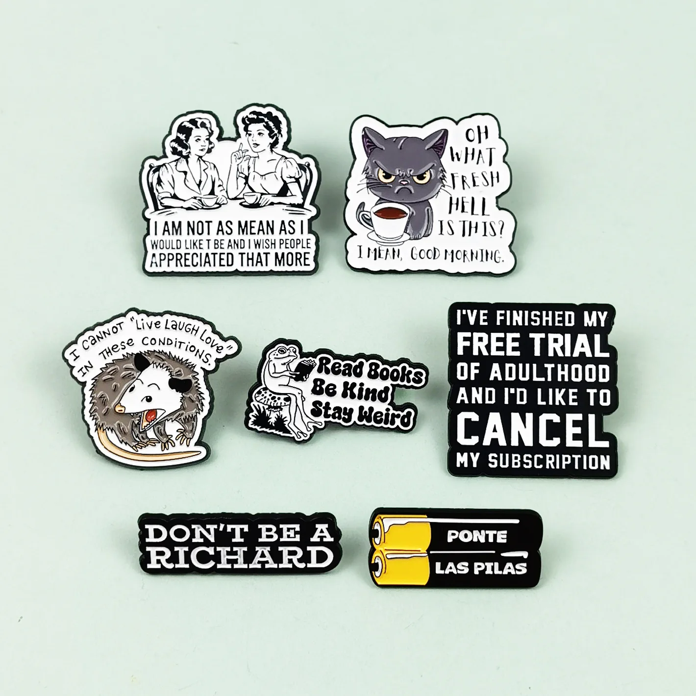 Spilla inglese con gatto e topo, nuovo versatile, carino, creativo, zaino, distintivo, goccia d'olio, accessori di abbigliamento in lega, regalo