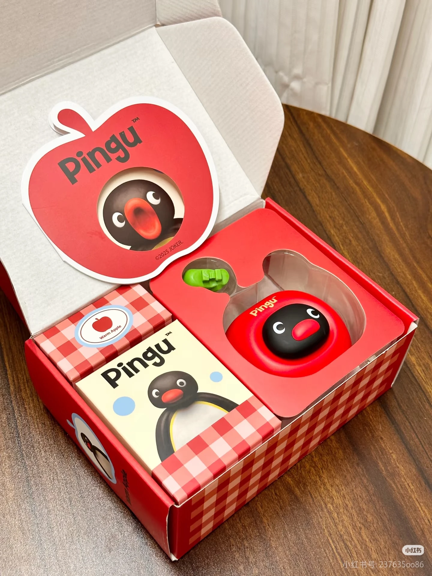 Scaldamani ricaricabili USB a forma di mela Pingu carino Regalo portatile Kawaii per accessori cosplay anime di compleanno per ragazze