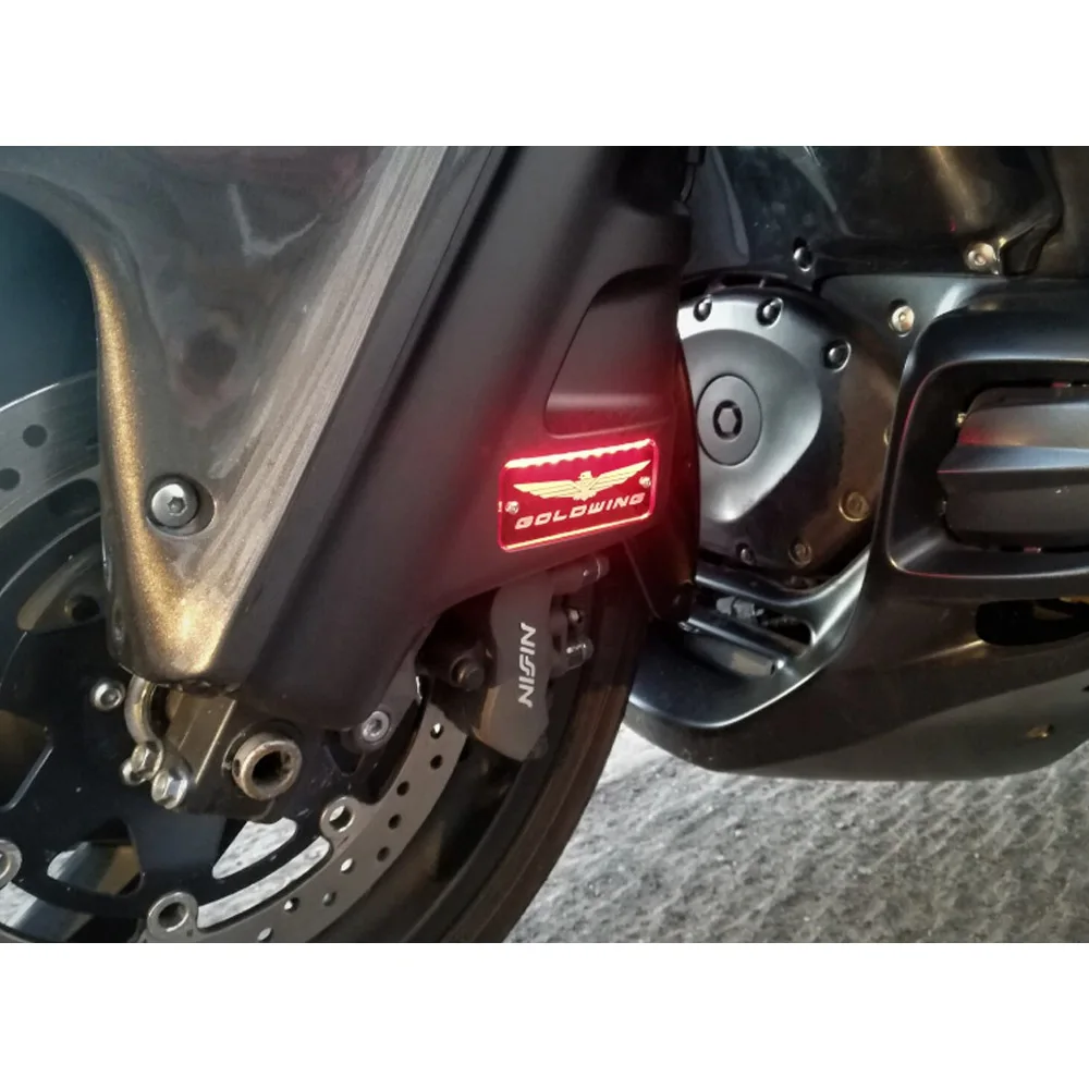 Goldwing 1800 2001-2017 Motorcycle Front Rocker Arm Cover Led Reflector Decorative Cover Light Emitting Cover For HONDA GL1800