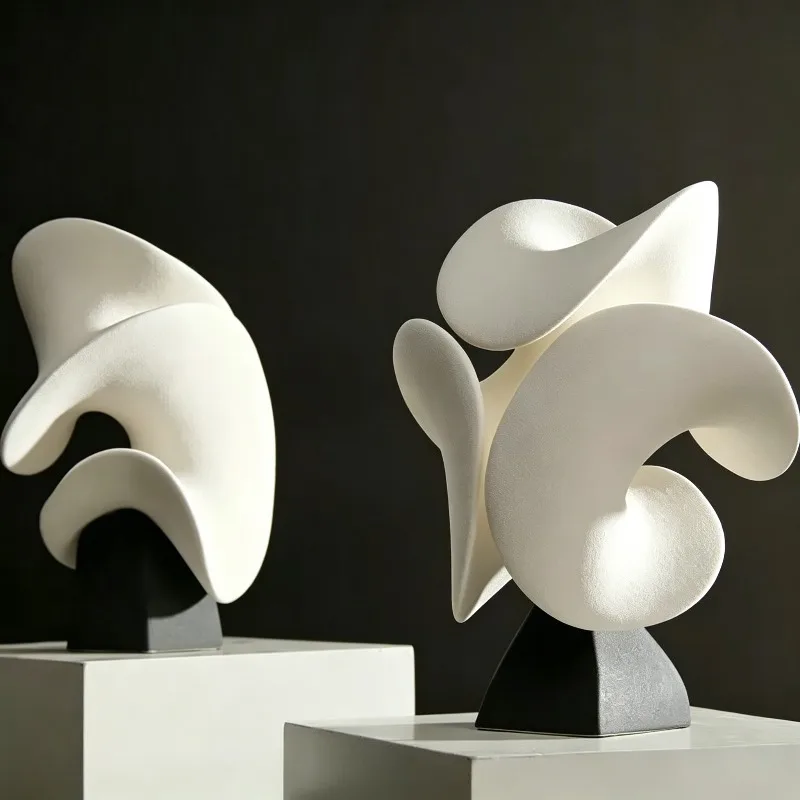 Home Decoration Sculpture Desk Ornament Miniatures Modern Ceramic Abstract Sculptures Living Room Entrance Hall Luxury Art Decor