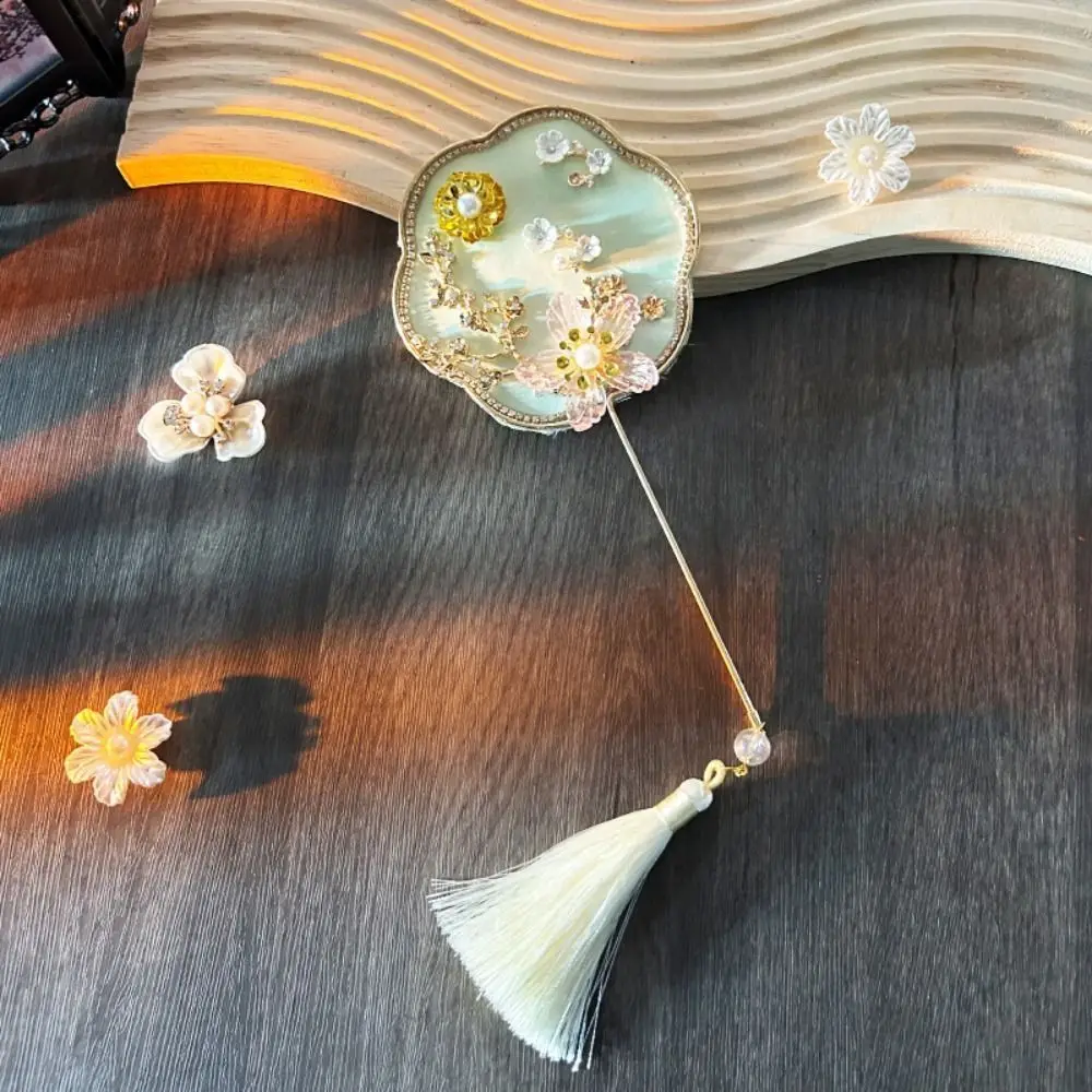 

Chinese Style Mini Chinese Fan with Pendant Tassels Bridal Group Fan Ancient Handheld Chinese Silk Fan Chinese Wedding