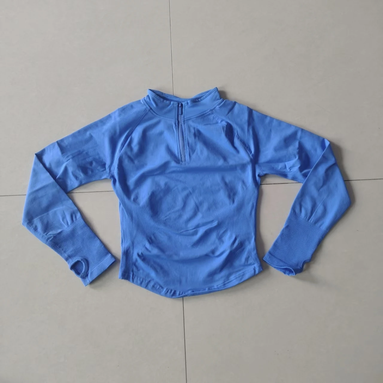 Dneyf D-Y-F dames workout top met halve rits, slanke, lange mouwen, compressie top voor yoga & gym training met aangepast label