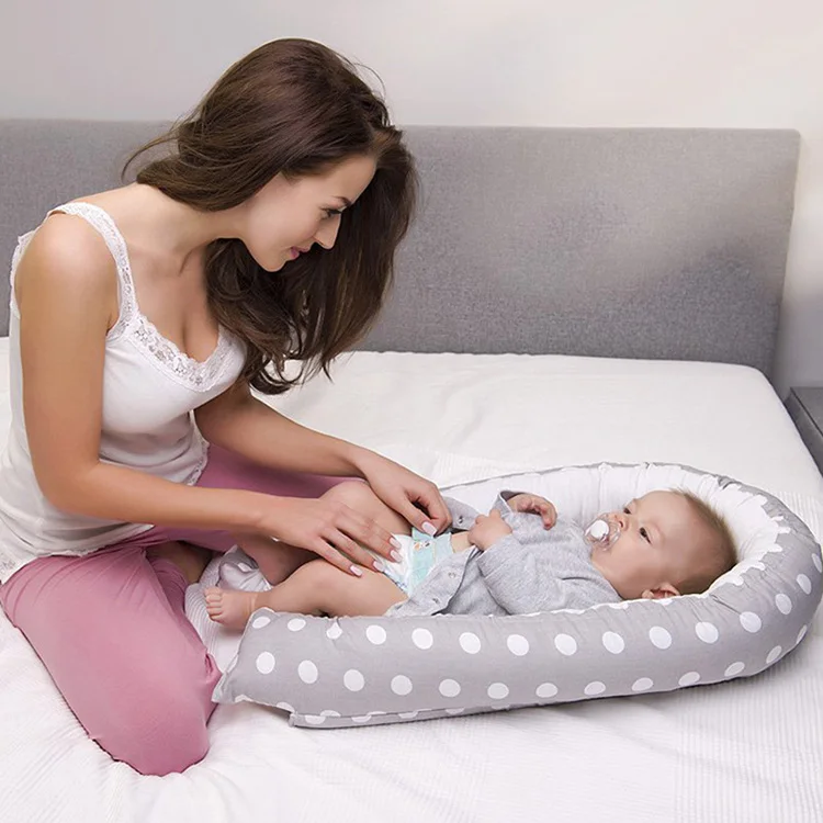 85*53cm Crib Bed with Pillow Portable Crib Travel Bed Baby Toddler Newborn Crib Cradle Bumper Cotton Cradle