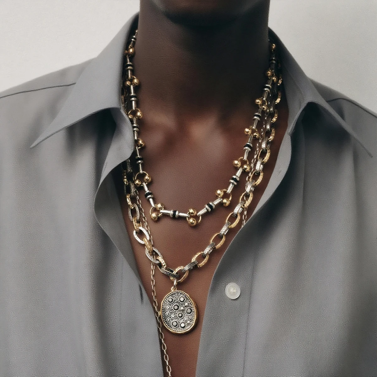 2026 Vintage Metal Chains Choker Wolf Tooth Pendant Necklaces for Women Fashion Holiday Party Jewelry Gifts