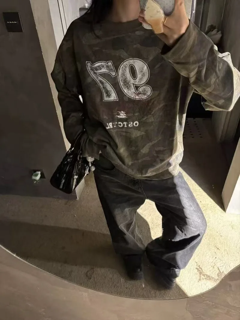 

Autumn new retro camouflage digital print loose round neck long sleeved T-shirt for women's Casual Comfortable and versatile