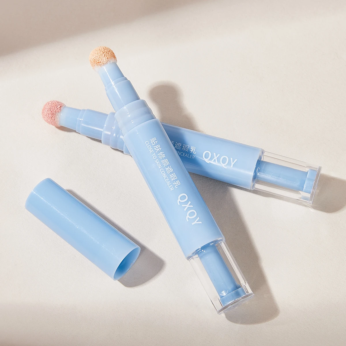 QXQY スキンリペア コンシーラー ペン スポンジ コンシーラー 自然に明るくなる カバー 傷 保湿とフィット感
