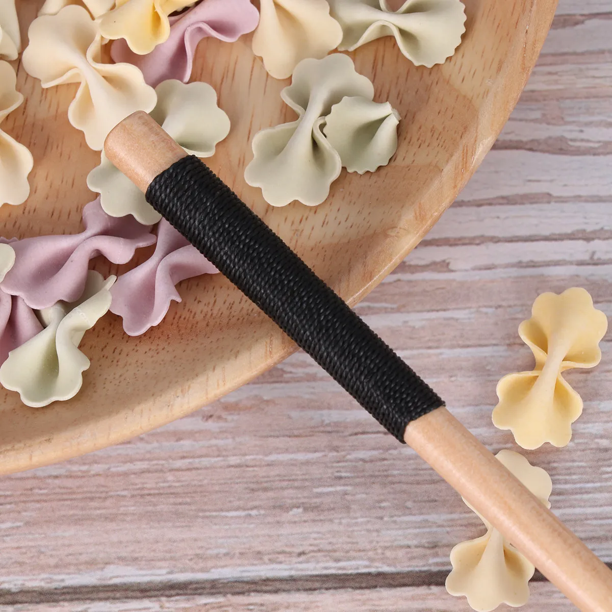 Juego de 5 Cucharas de Madera Natural con Mango Enrollado en Hilo para Miel, Postres, Ensaladas, Arroz, Curry, Sopa, Comidas Coreanas y Japonesas