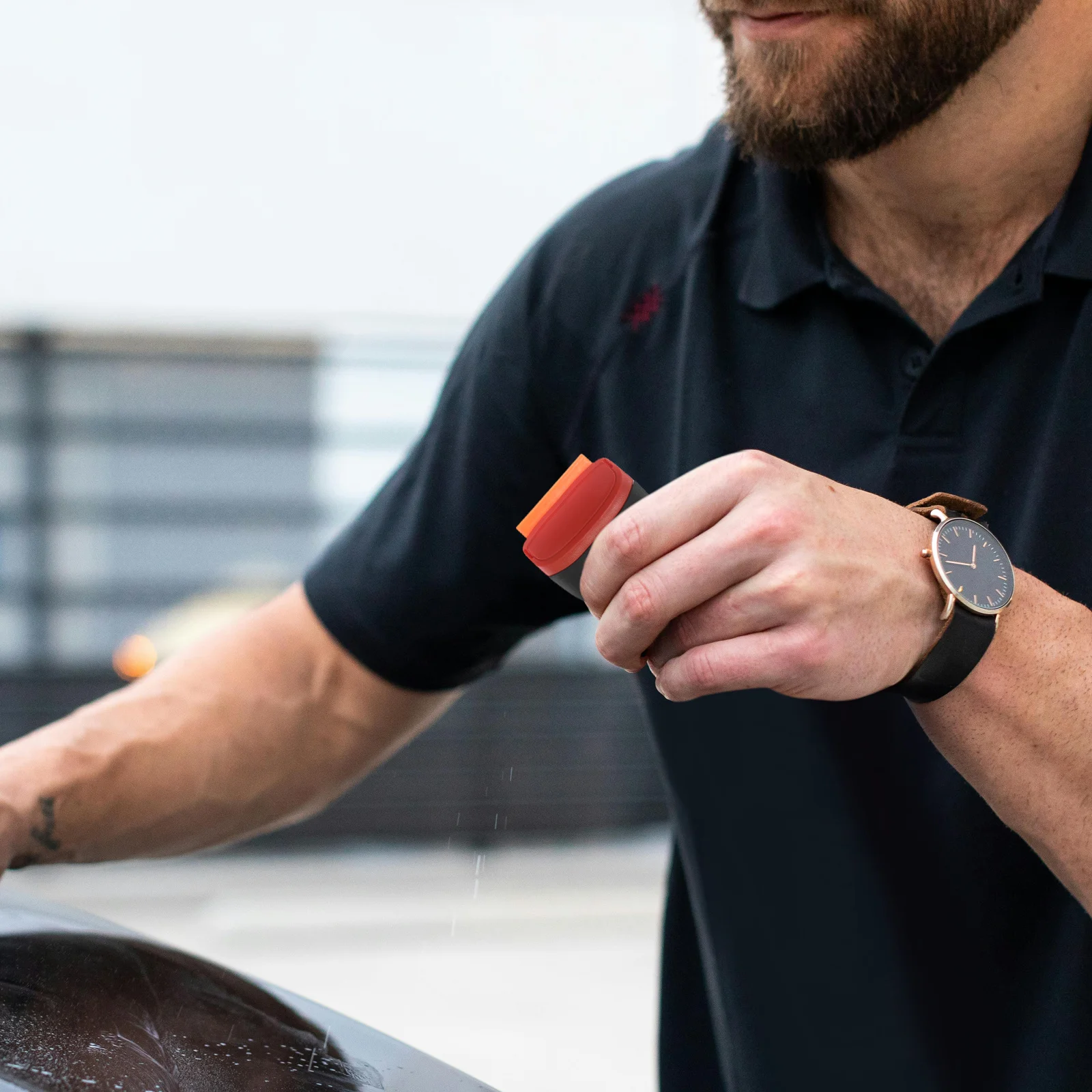 

10Pcs Mini Razor Blade Scraper Plastic Adhesive Remover Tool Compact Design for Car Sticker Glue Removal Mirror Glass Vinyl Film