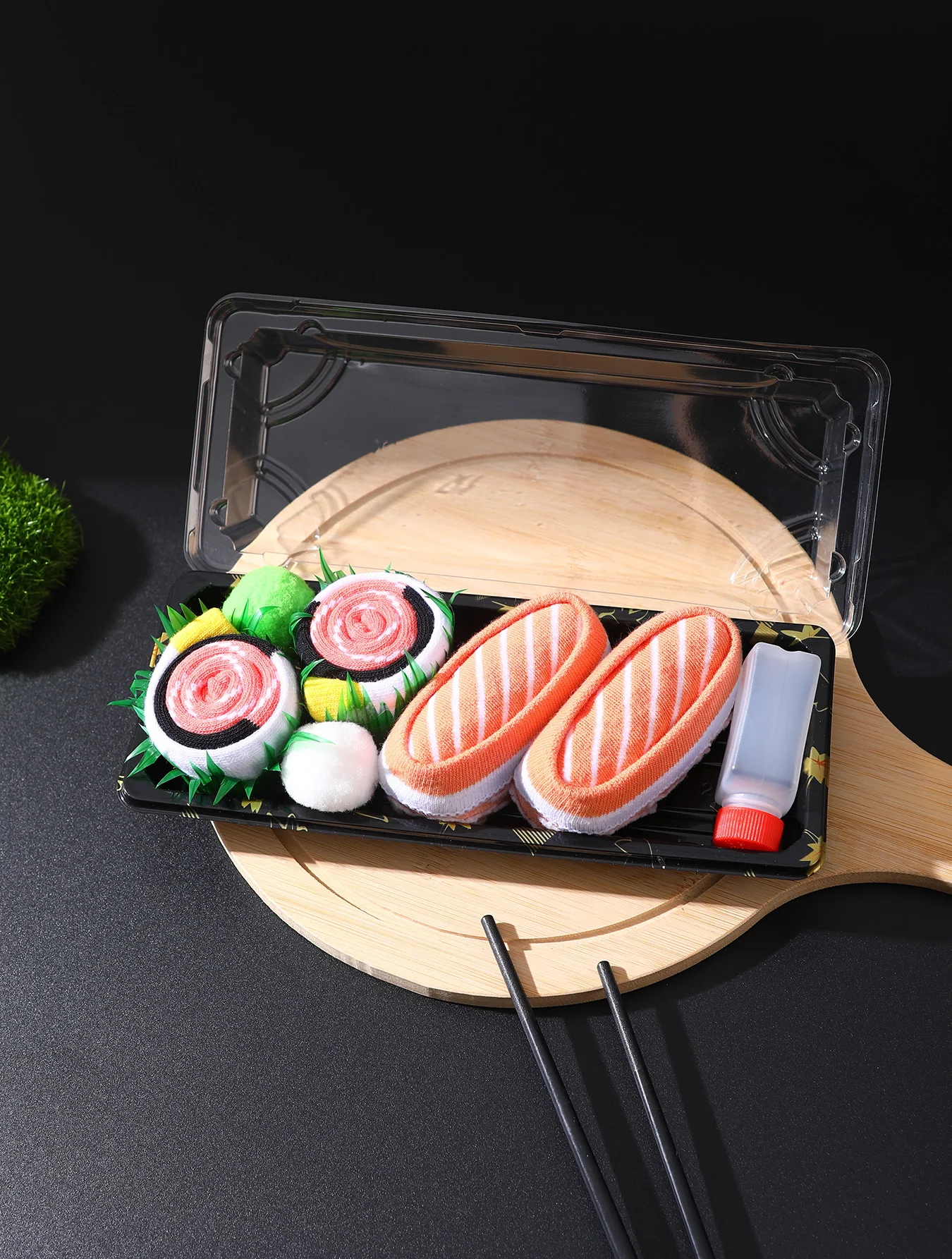 2 pairs of novelty and interesting salmon sushi socks gift box Christmas season style