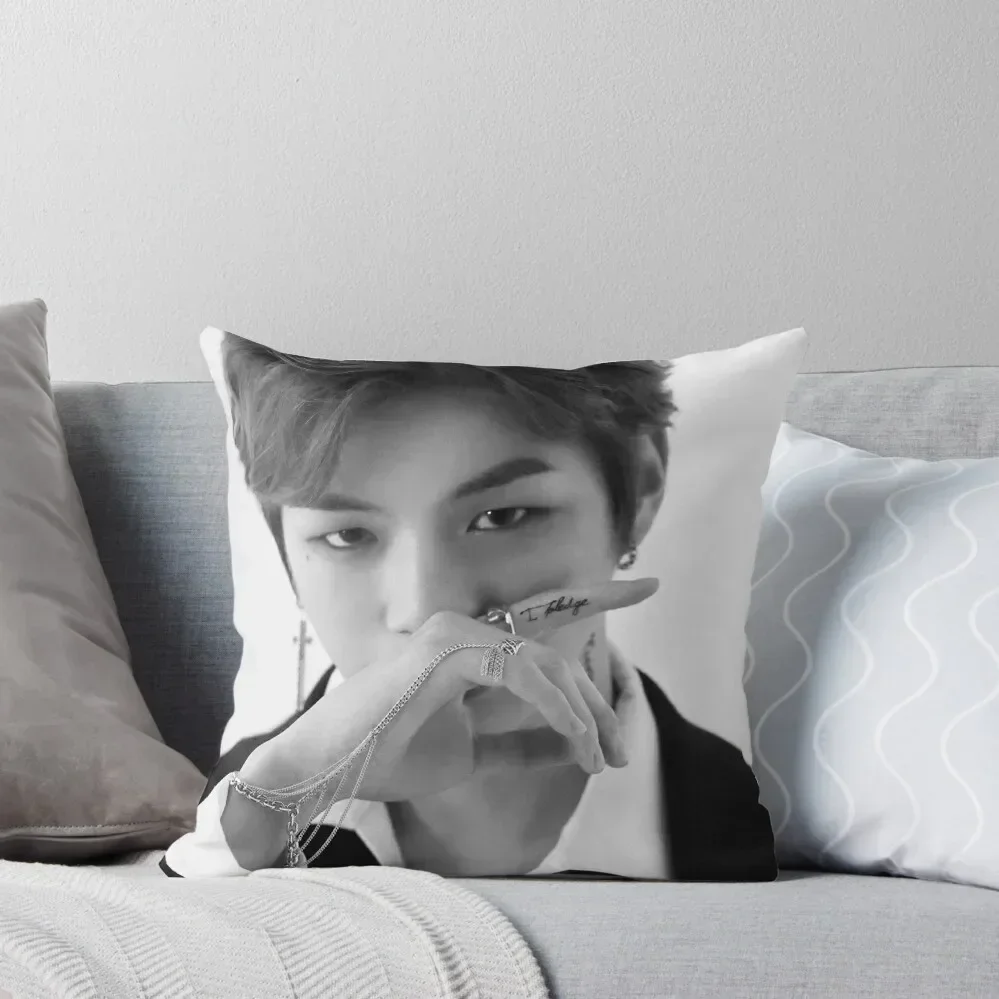 

WANNA ONE BOOMERANG KANG DANIEL Throw Throw Pillow pillow pillowcase Christmas Pillow Covers Couch Cushions