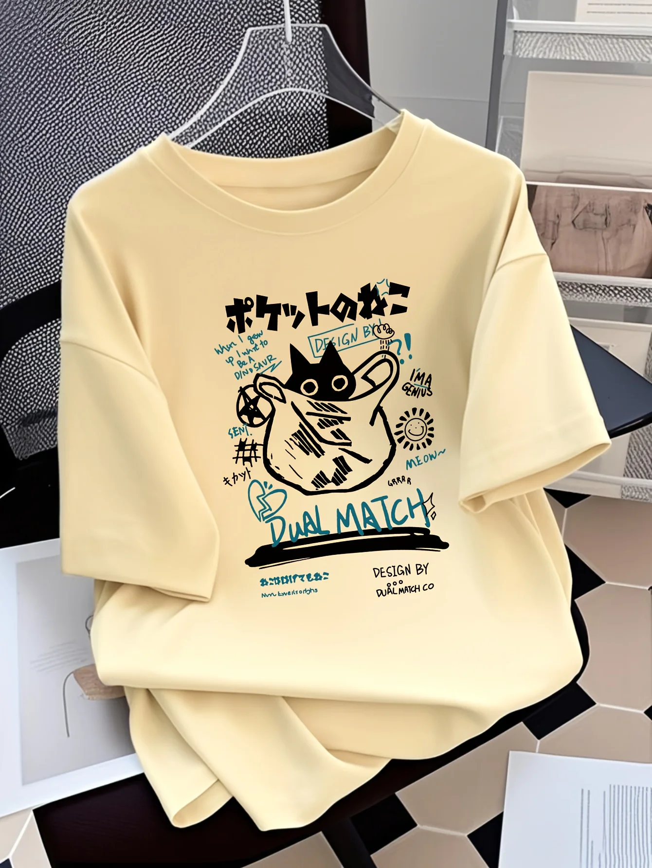 Plastic Bag Cat Print T-shirt for Men and Women, Casual Fashion Trend, Simple and Loose Korean Style Short Sleeved Top T-shirt